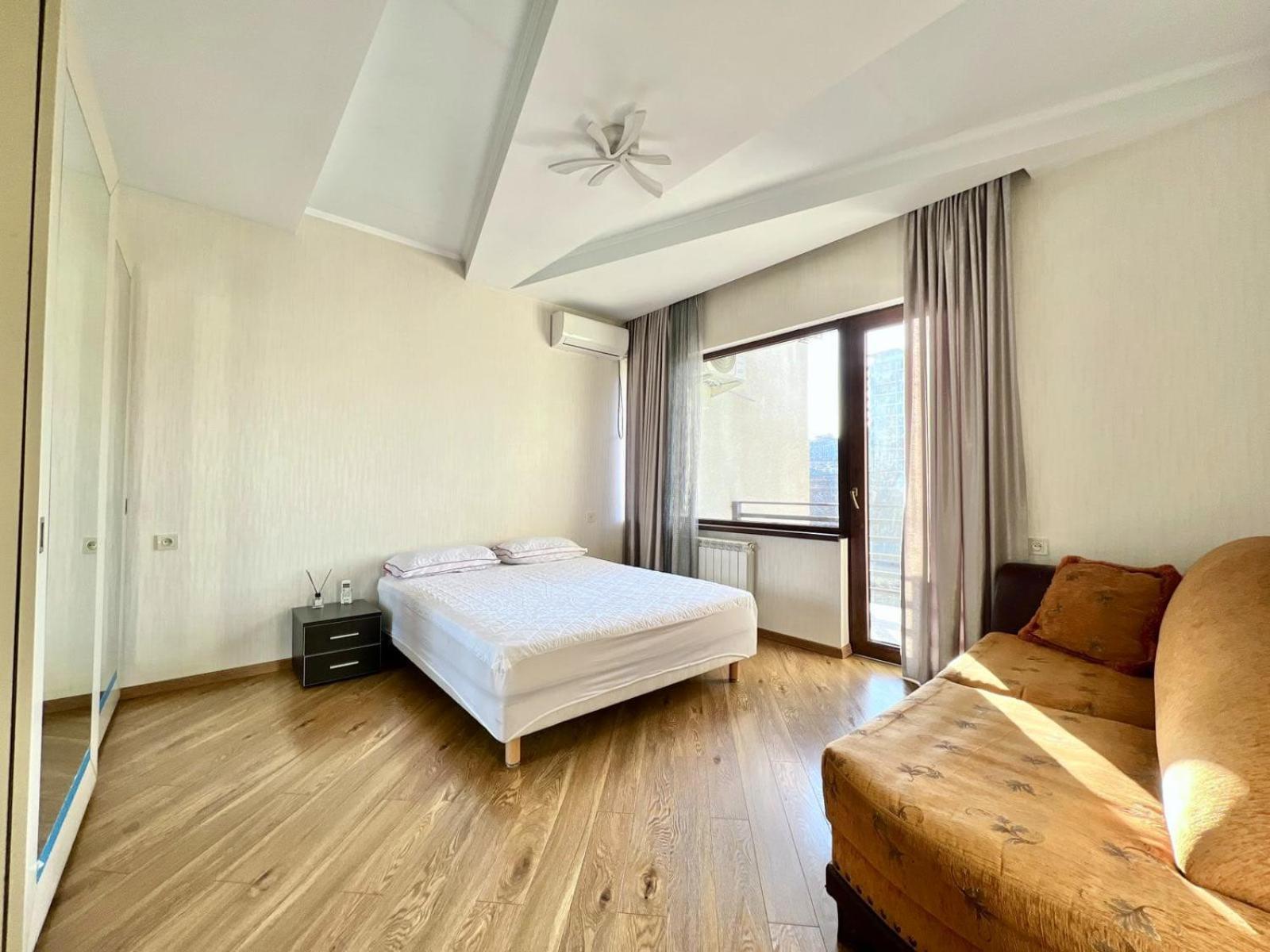 Villa In Tbilisi ภายนอก รูปภาพ